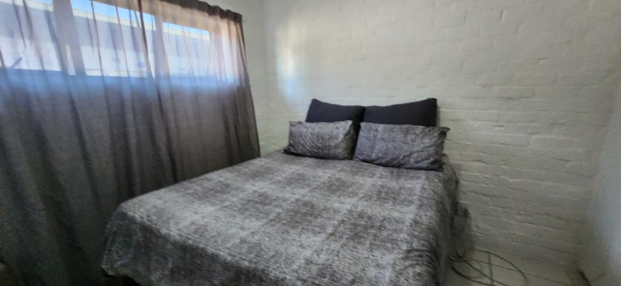 2 Bedroom Property for Sale in Rugby Western Cape